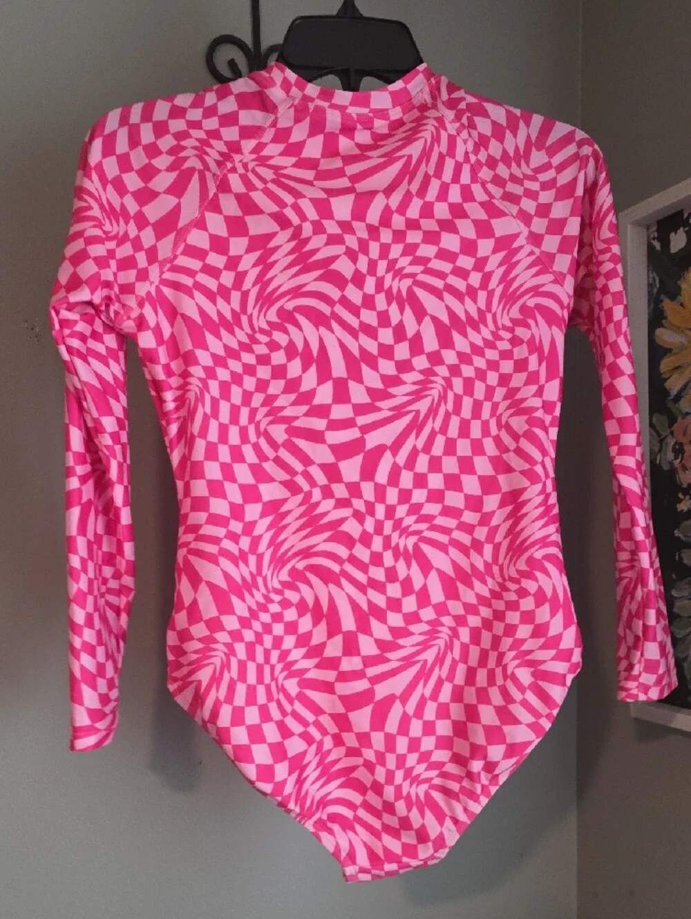wonder nation Pink and Light Pink Swirl One-Piece Rash Guard XL 14-16